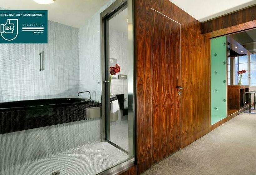 اتاق اجرایی, Unahotels Vittoria Firenze