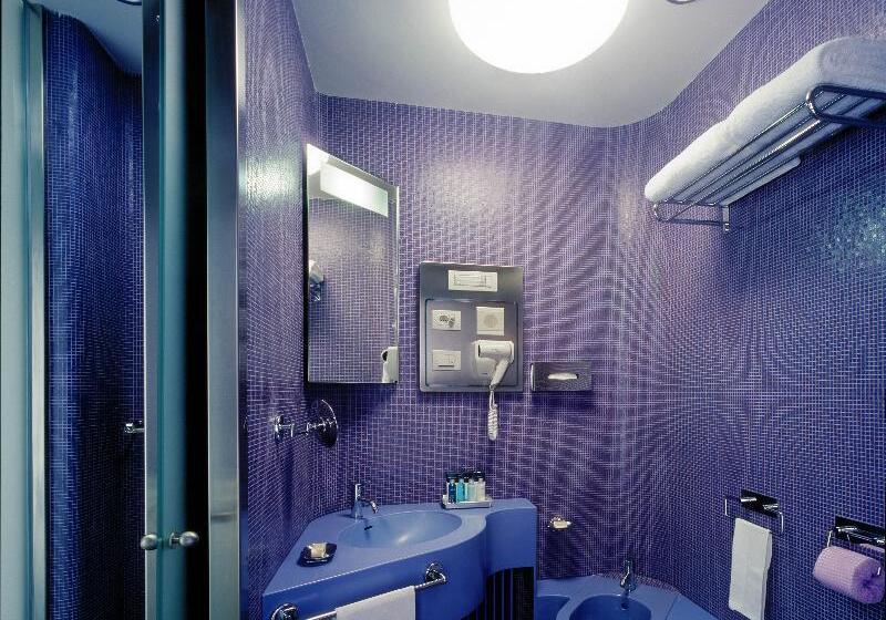 اتاق کلاسیک یک تخته, Unahotels Vittoria Firenze