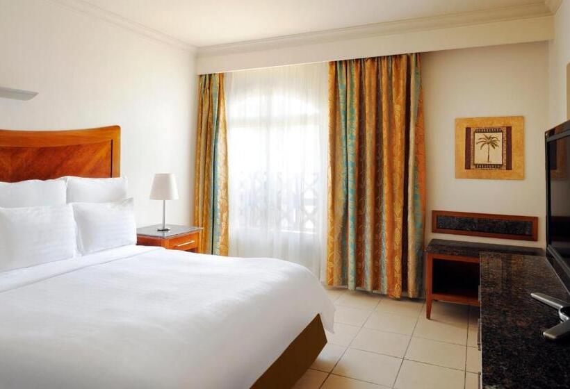 اتاق لوکس با تخت بزرگ, Naama Bay Promenade Beach Resort Managed By Accor