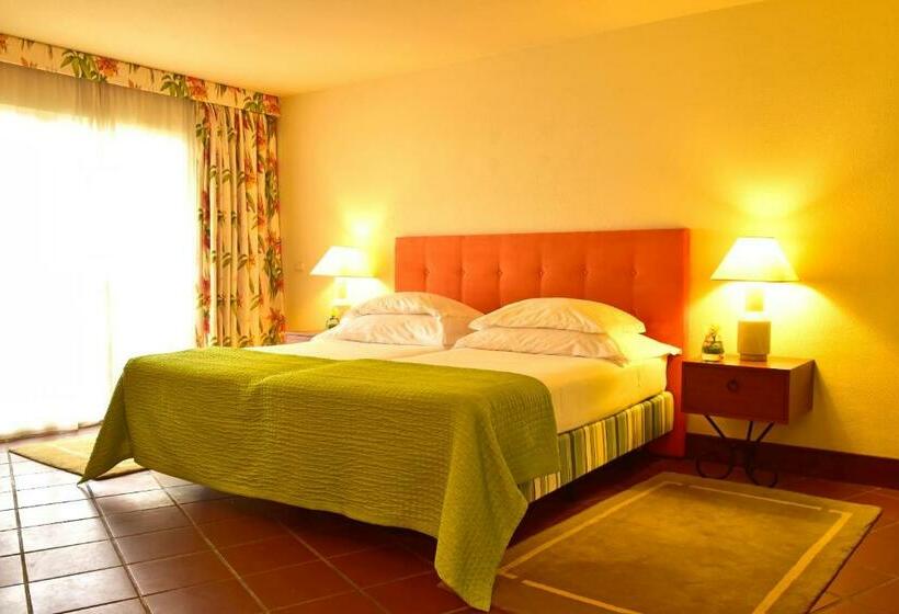 سوییت, Pestana Ocean Bay Resort