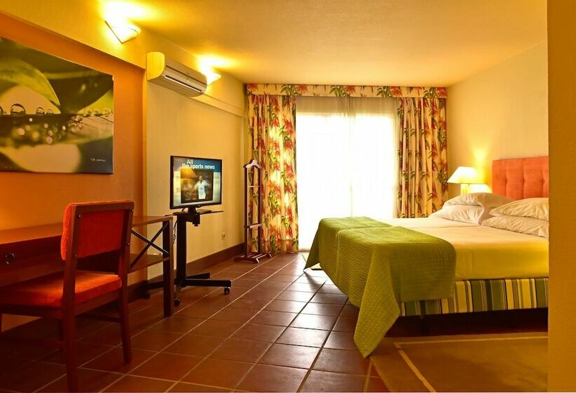 سوییت, Pestana Ocean Bay Resort
