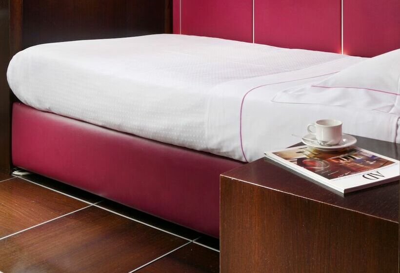 اتاق کلاسیک یک تخته, Unahotels Vittoria Firenze