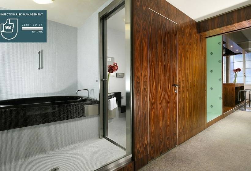 اتاق اجرایی, Unahotels Vittoria Firenze