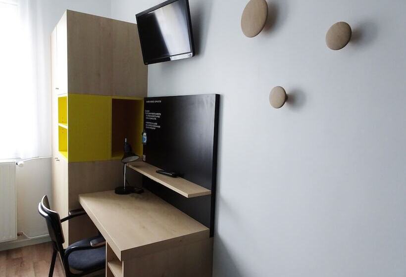 اتاق استاندارد یک نفره, Residence Little Sevigne