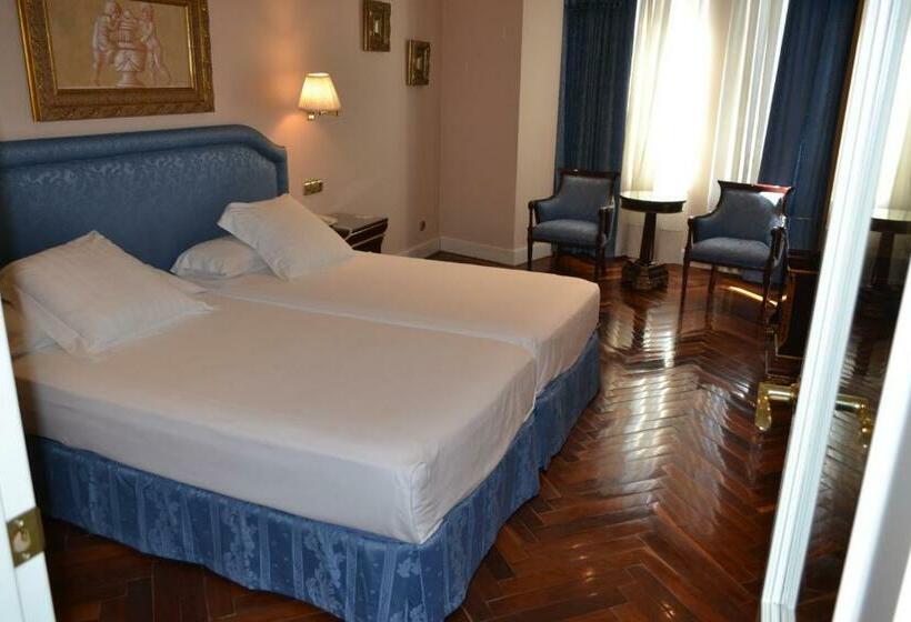 Standard Room Adapted for people with reduced mobility, Alameda Palace