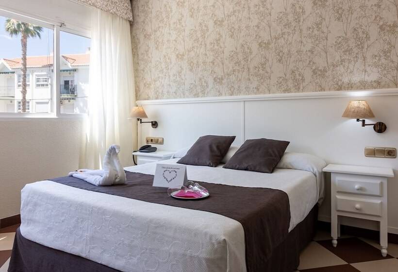 اتاق استاندارد سه نفره, Avenida Tropical By Bossh! Hotels