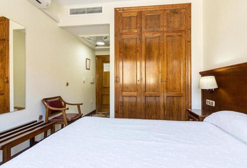 اتاق استاندارد یک نفره, Avenida Tropical By Bossh! Hotels
