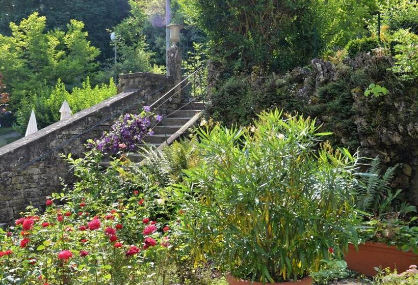 Studio Standard Vue Jardin, Hôtel Et Studios D Orfeuil