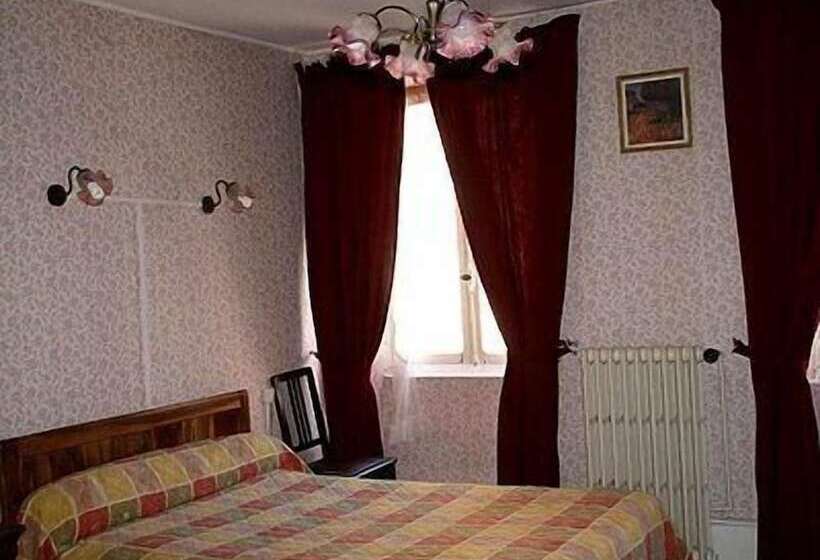 Habitación Estándar, Hôtel Le Portalou