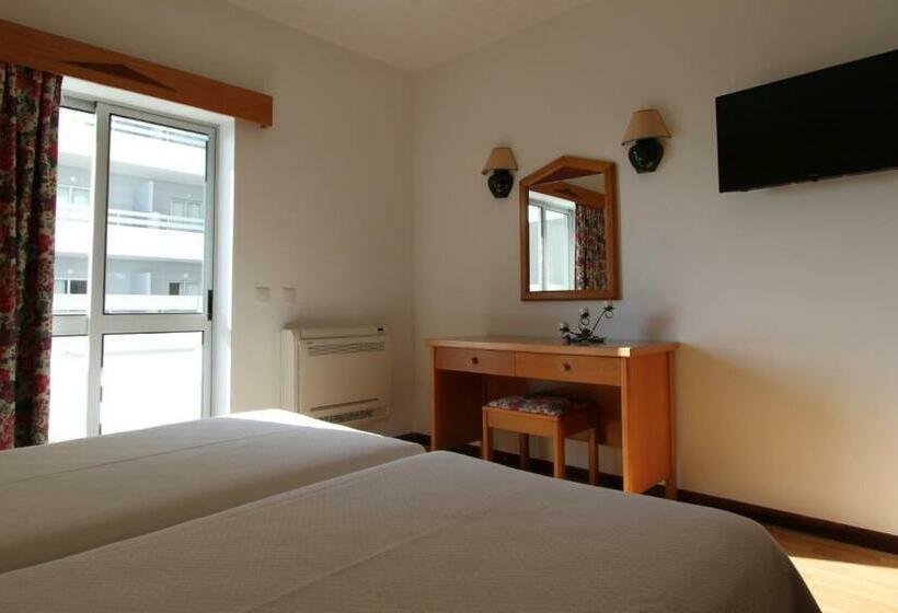 اتاق استاندارد اینتریور, Luar