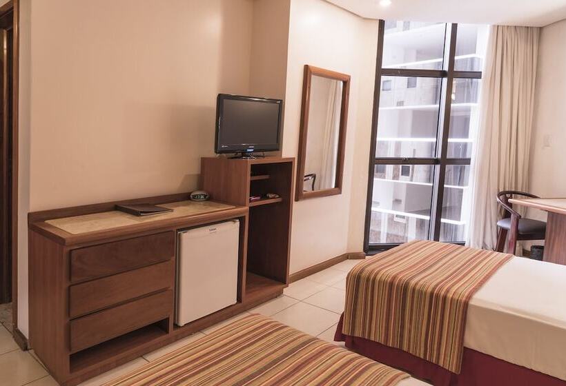 Habitación Triple Estándar, Oft Tamandare Plaza