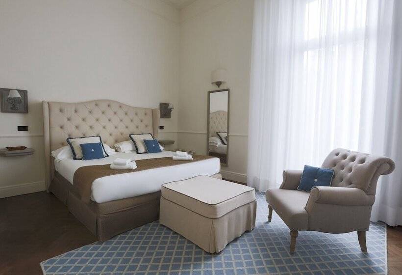 سوییت جونیور, Palazzo Lorenzo Hotel Boutique & Spa