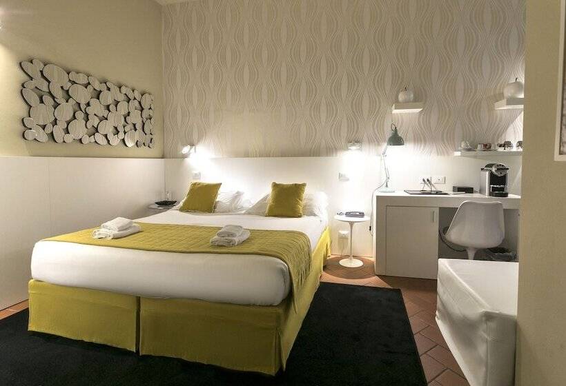 سوییت جونیور, Palazzo Lorenzo Hotel Boutique & Spa