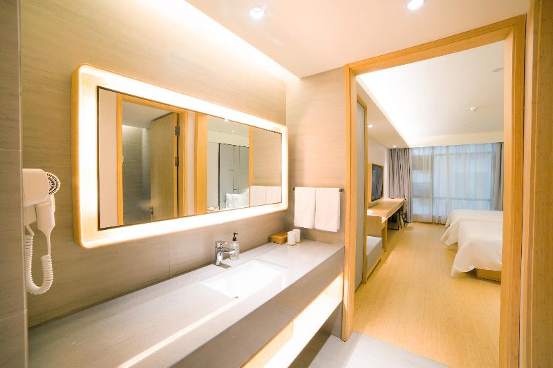 اتاق استاندارد با تخت بزرگ, Protea Hotel By Marriott Knysna Quays