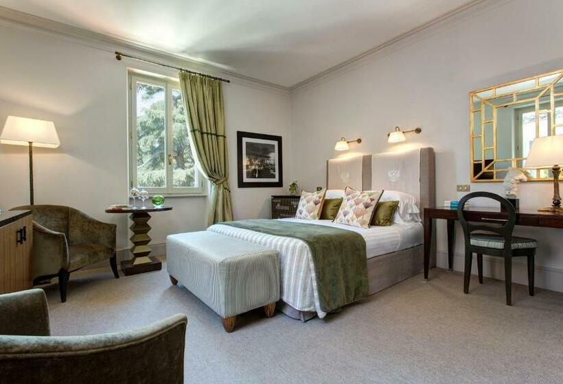 اتاق اجرایی, Rocco Forte Hotel De Russie