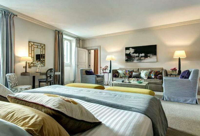 سوییت جونیور, Rocco Forte Hotel De Russie