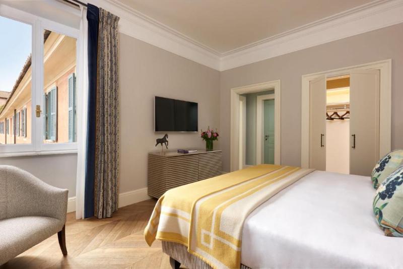 اتاق کلاسیک, Rocco Forte Hotel De Russie