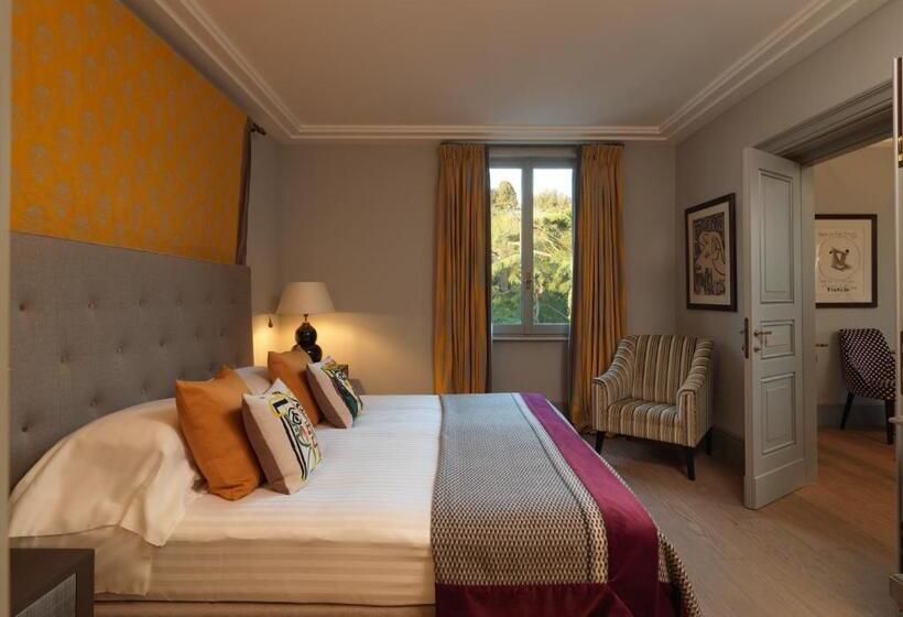 Suite with Terrace, Rocco Forte Hotel De Russie