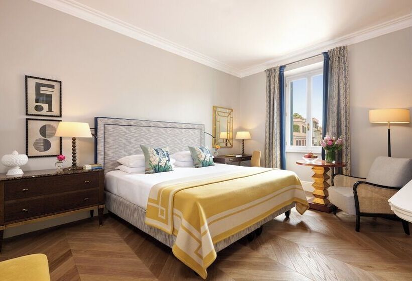 اتاق اجرایی, Rocco Forte Hotel De Russie
