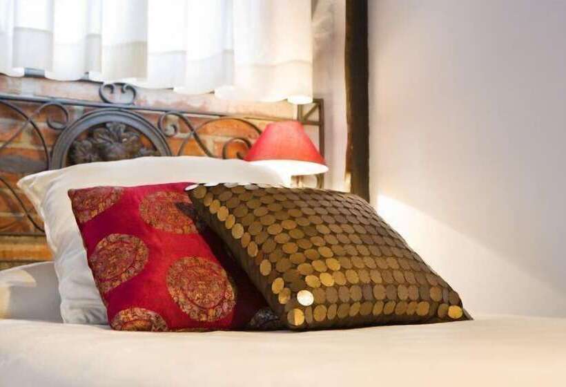 اتاق استاندارد, Posada Santa Ana