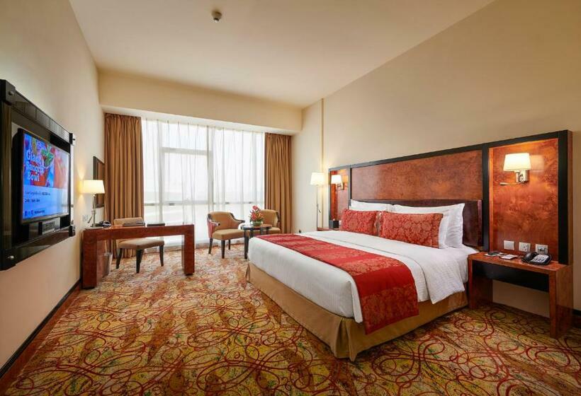 اتاق سوپریور با تخت بزرگ, Millennium Airport Hotel Dubai