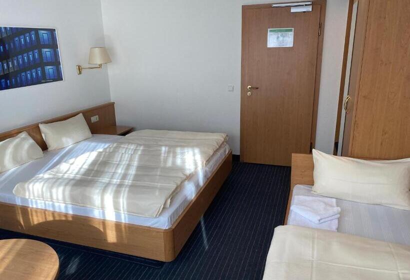 اتاق استاندارد سه نفره, Mirage City Hotel Stuttgart Zentrum