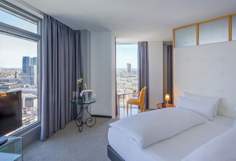 Номер Стандарт, Innside By Meliá Frankfurt Eurotheum