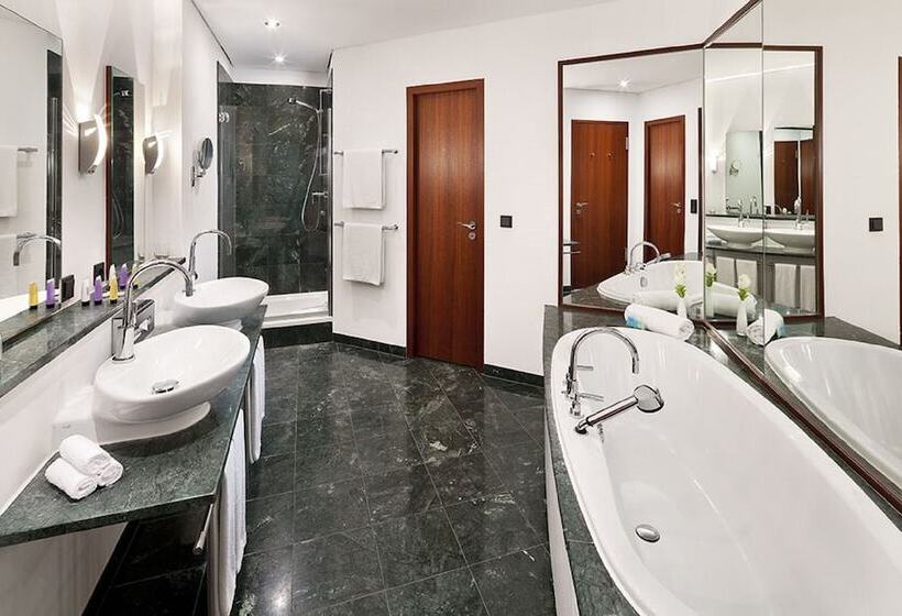 Апартаменты 1 Спальня, Innside By Meliá Frankfurt Eurotheum