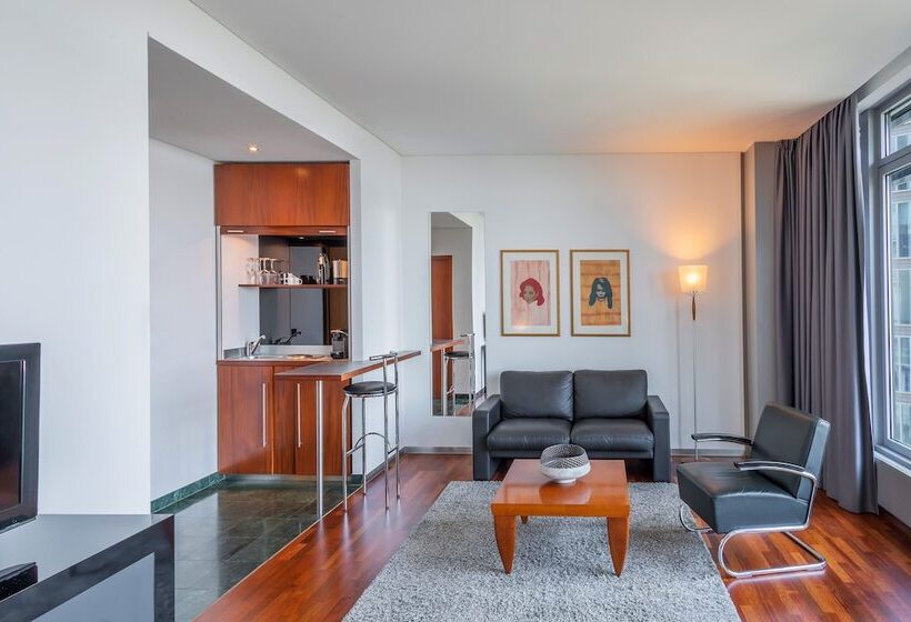 Апартаменты 1 Спальня, Innside By Meliá Frankfurt Eurotheum
