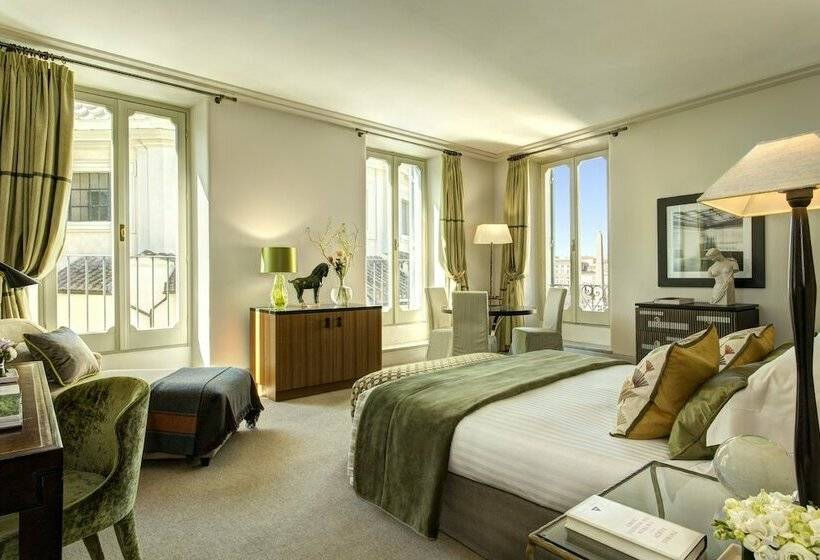 سوییت جونیور, Rocco Forte Hotel De Russie