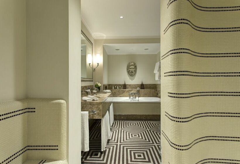 سوییت, Rocco Forte Hotel De Russie