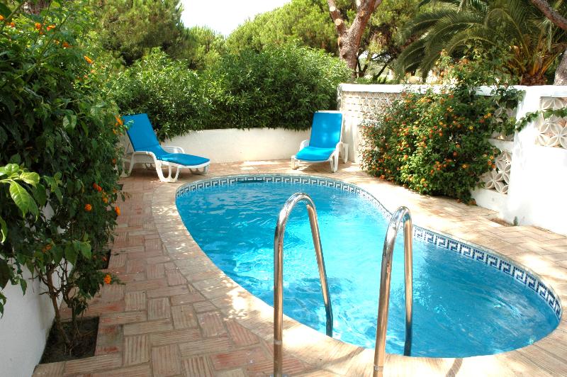 ویلای 2 خوابه, Vale Do Garrao Villas