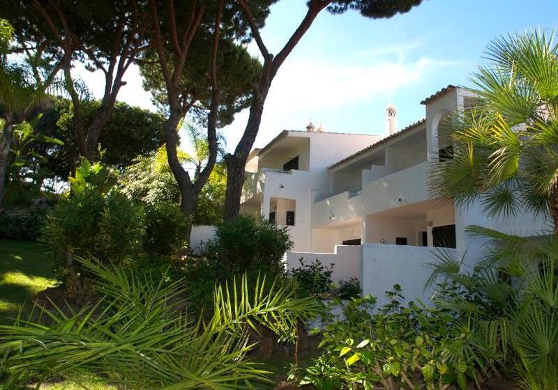 ویلای 3 خوابه, Vale Do Garrao Villas