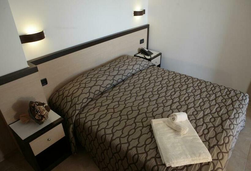 اتاق سوپریور, Albergo Il Giardino