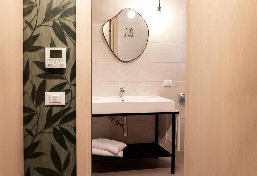 اتاق لوکس, Albergo Il Giardino