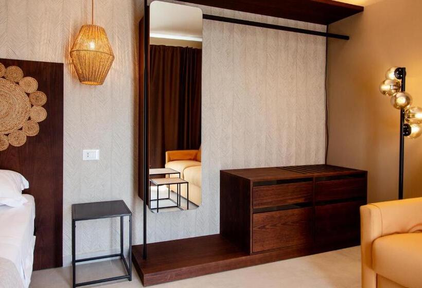 سوئیت جونیور با تراس, Albergo Il Giardino