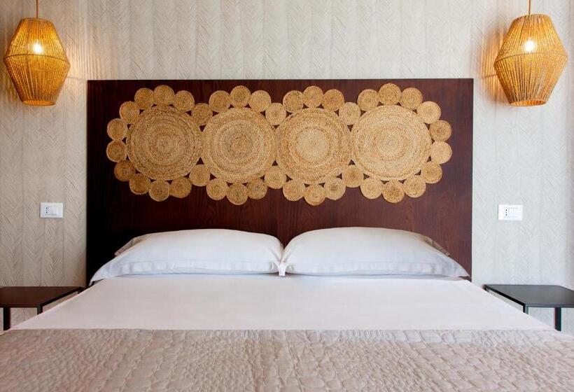 سوئیت جونیور با تراس, Albergo Il Giardino