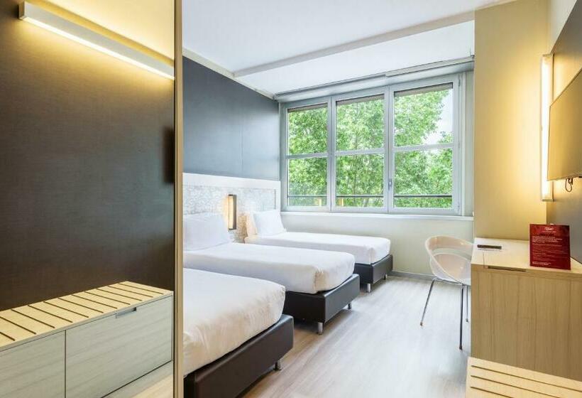اتاق استاندارد سه نفره, B&b Hotel Milano Aosta
