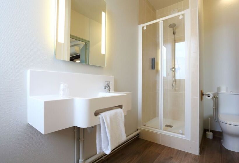 اتاق استاندارد چهار تخته, B&b Hotel Chaumont