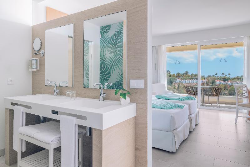 Номер Стандарт Вид на Море, Iberostar Waves Playa Gaviotas - All Inclusive