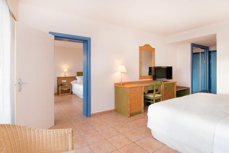 Family Connecting Room, Iberostar Waves Playa Gaviotas - All Inclusive