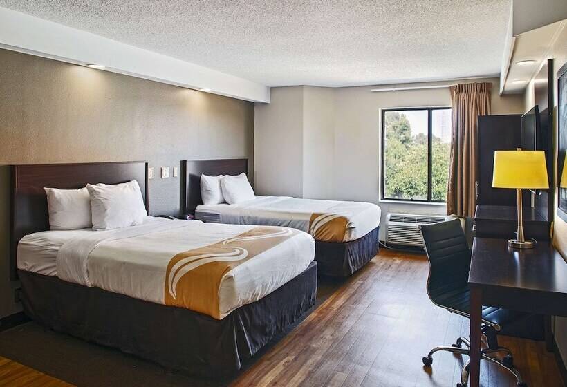 اتاق استاندارد با 2 تخت دوبل, Spark By Hilton Bentonville