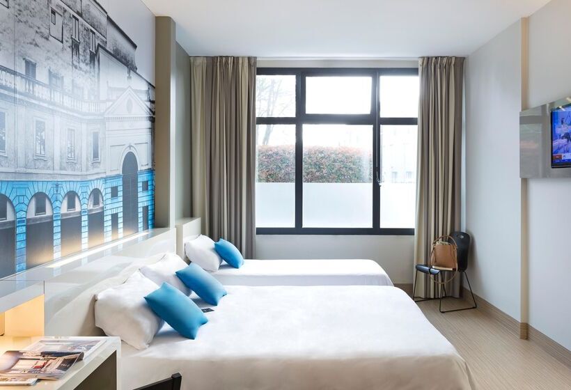اتاق استاندارد سه نفره, B&b Hotel Mantova