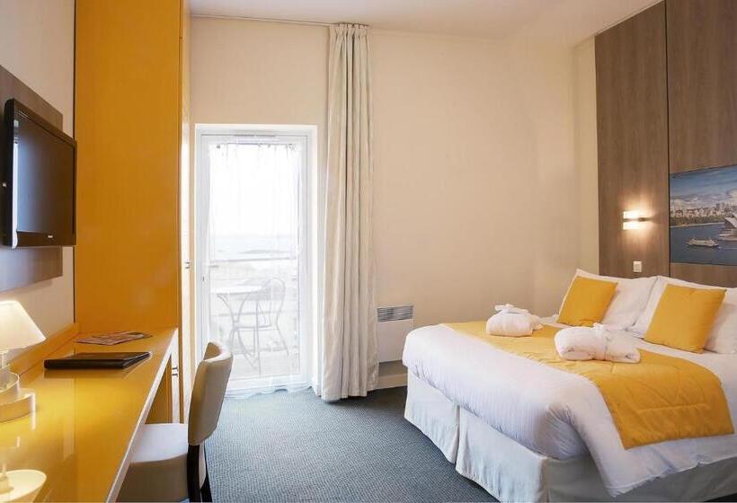 اتاق سوپریور با چشم‌انداز جانبی دریا, Best Western Plus Les Terrasses De Brehat