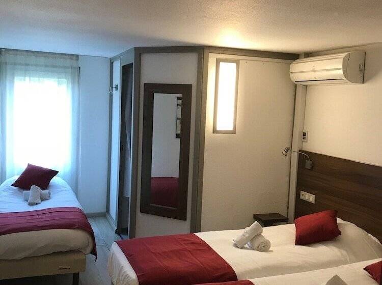 Номер Стандарт Трехместный, Brit Hotel Plaisance A9/a61