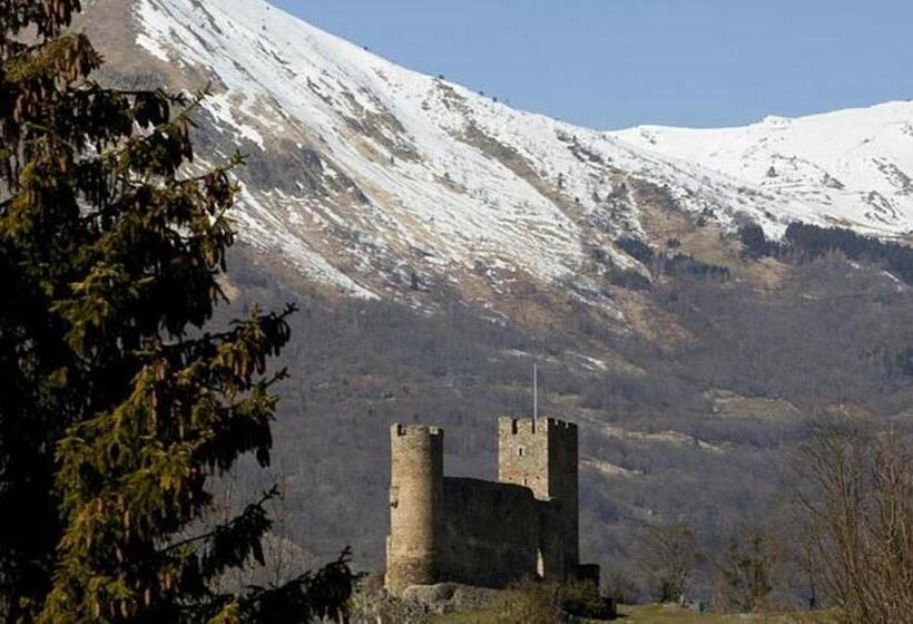 اتاق سوپریور سه تخته, Hôtel Le Montaigu
