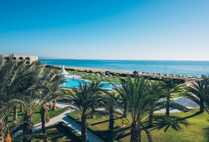 اتاق استاندارد با چشم‌انداز دریا, Iberostar Waves Averroes