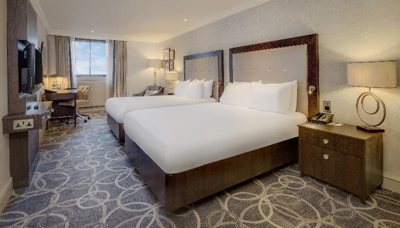 اتاق استاندارد چهار تخته, La Fortezza