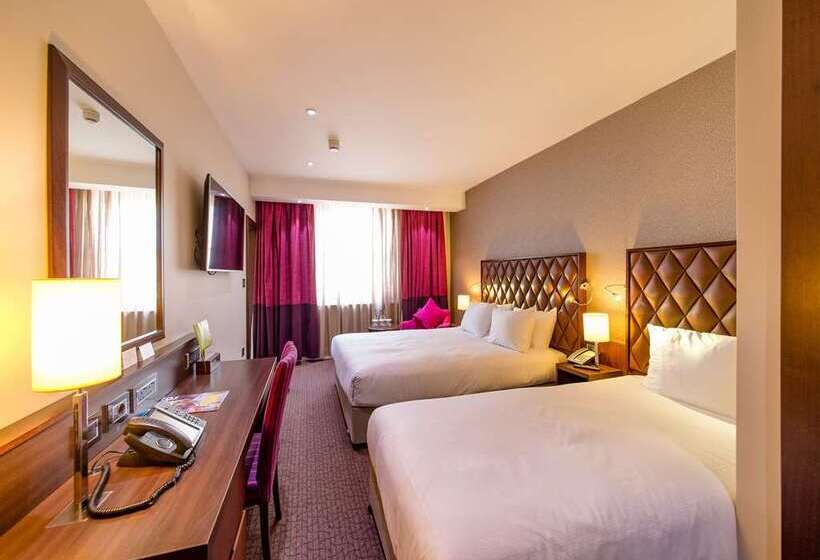 اتاق لوکس با تخت دو نفره بزرگ, Rushhh Daytona Beach, Tapestry Collection By Hilton