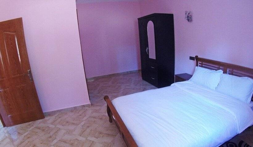 اتاق راحتی, Hôtel Ajil Ouzoud
